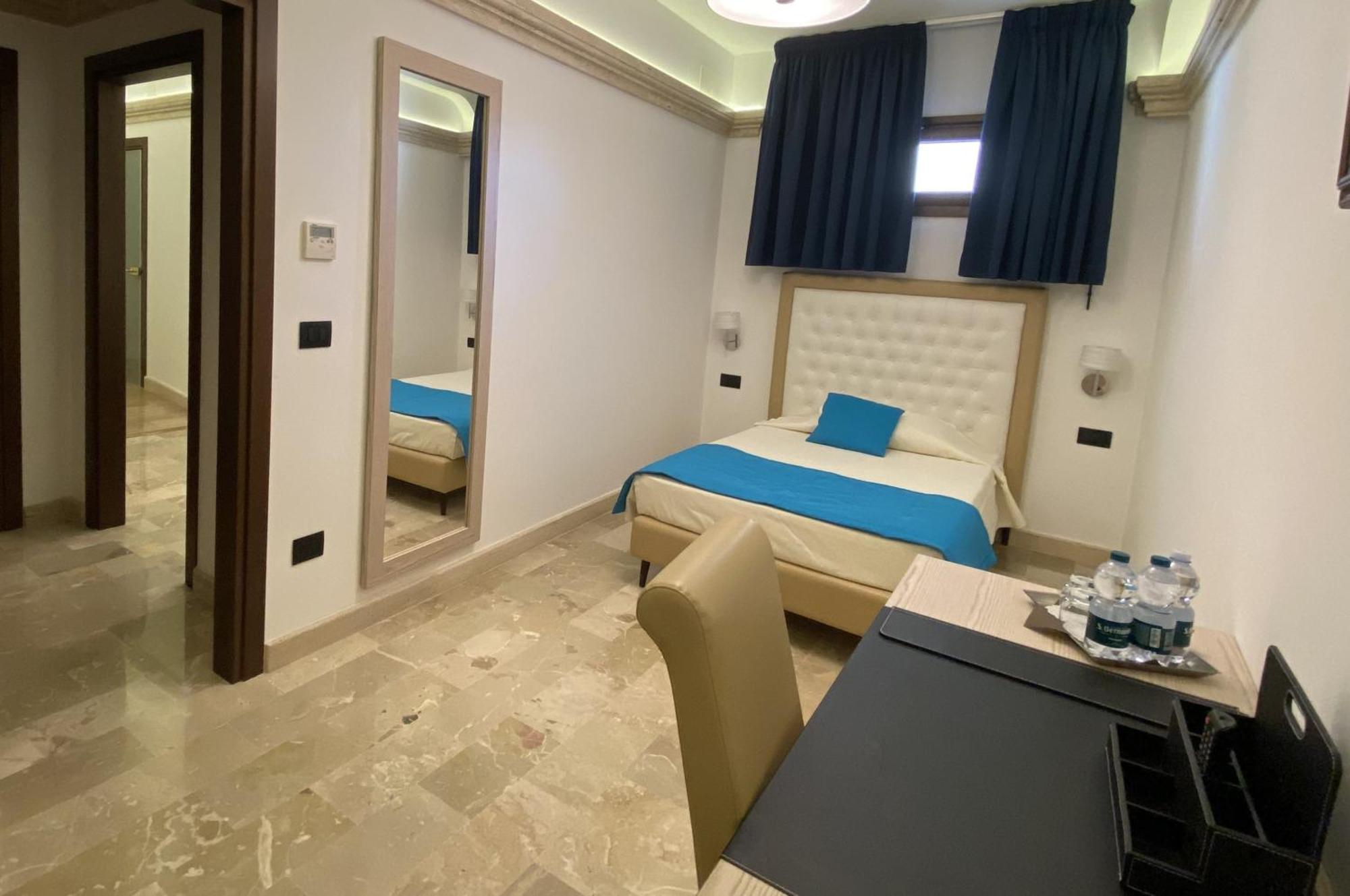 Bhb Hotel Manduria Luaran gambar
