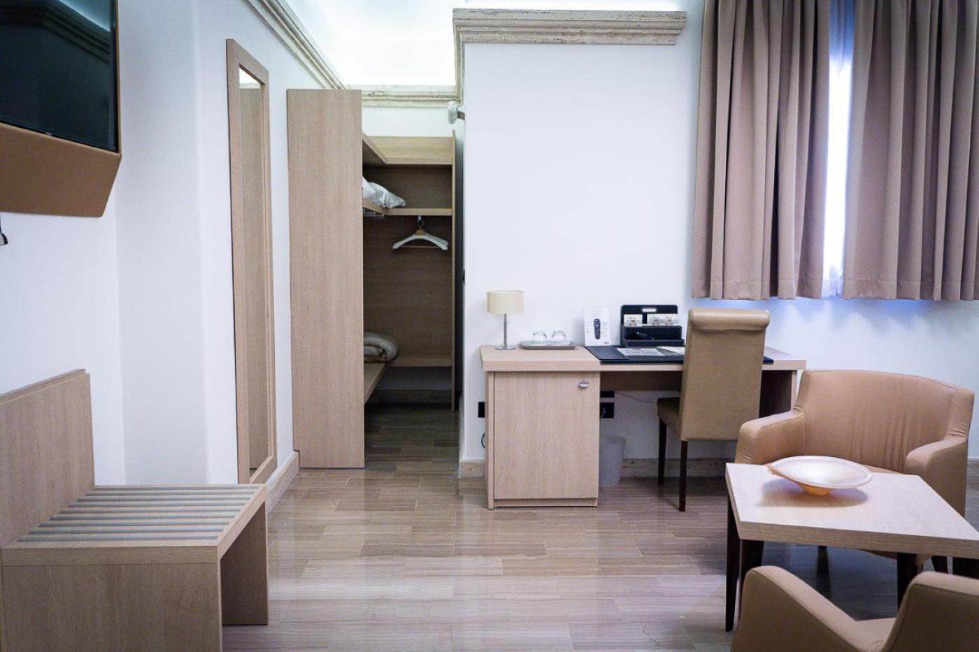 Bhb Hotel Manduria Luaran gambar